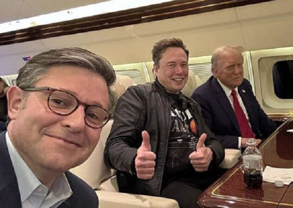 பண பலத்தை வைத்து உலக அரசியலையும் பல நாடுகளையும் மிரட்டி வரும் எலான் மஸ்க்