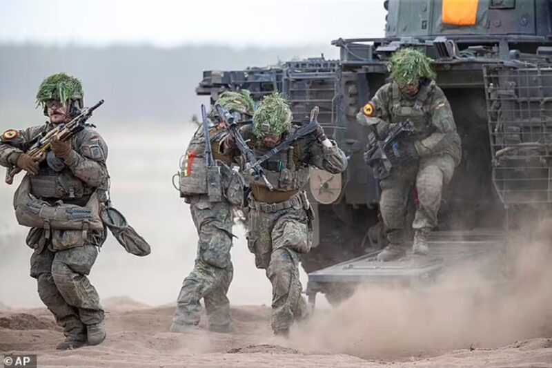 Germany looks to bring back conscription: ஜேர்மனி நாட்டில் கட்டாய இராணுவ சேவையை வருகிறது !