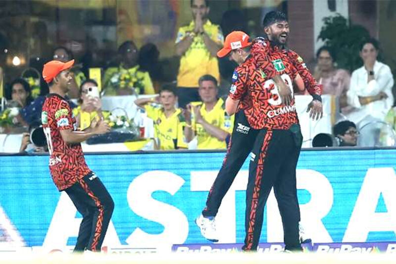 மெண்டிஸின் மின்னல் வேகம்! பறந்து பிடித்த அபார கேட்ச்! பிரேவிஸின் அதிரடி ஆட்டத்திற்கு முற்றுப்புள்ளி!