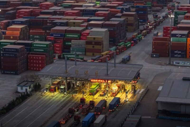 90 நாட்களில் 150 Trade Deal செய்ய வேண்டி உள்ளது இல்லையென்றால் அமெரிக்கா காலி !