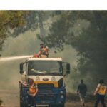 சிரியாவை சுட்டெரிக்கும் காட்டுத்தீ – புதிய அரசுக்கு முதல் பெரும் சவால்!