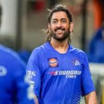 உற்சாகத்தின் உச்சத்தில் ரசிகர்கள்! 2026 T20 உலகக்கோப்பை: தல தோனி மீண்டும் வருகிறாரா?