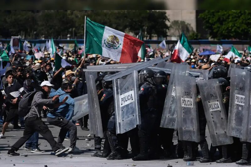 மேயர் படுகொலை: இளம் தலைமுறையினரின் புதிய ஸ்டைல் கிளர்ச்சி!