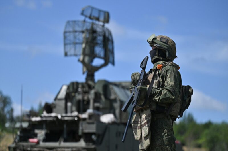 உக்ரைன் டிரோன்கள் மாஸ்கோவை நோக்கிப் பறந்தன: உக்ரைனின் தாக்குதல் அதிகரிப்பு!