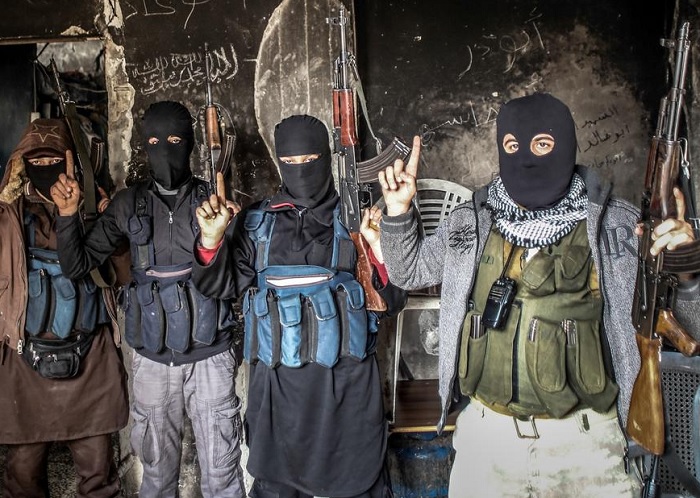 லண்டனில் 100க்கு மேற்பட்ட அல்-கைடா சிலீப்பர் செல்கள்: எந்த நேரமும் குண்டு வெடிக்கலாம் !