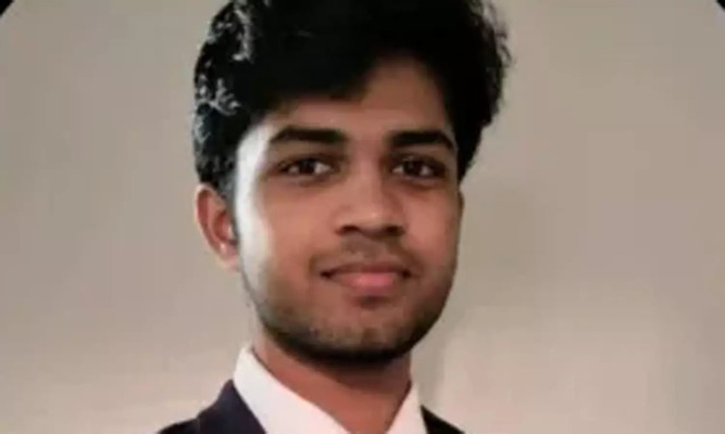 அமெரிக்காவில் இந்திய மாணவர் மர்மமான முறையில் மாயம்: தொடரும் தேடுதல் வேட்டை – தெருவில் கிடந்த பொருட்களால் வலுக்கும் ! - Image 1 அமெரிக்காவில் இந்திய மாணவர் மர்மமான முறையில் மாயம்: தொடரும் தேடுதல் வேட்டை – தெருவில் கிடந்த பொருட்களால் வலுக்கும் ! - Image 1