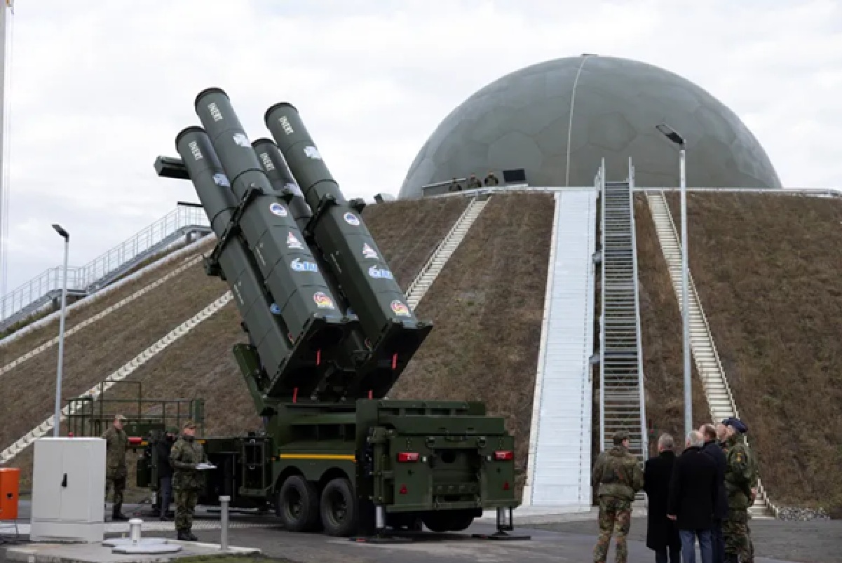 உலகிலேயே அதிக ஆயுதங்களை இறக்குமதி செய்யும் பிராந்தியமாக மாறியது ஐரோப்பா: சிப்ரி (SIPRI) அறிக்கை - Image 1 உலகிலேயே அதிக ஆயுதங்களை இறக்குமதி செய்யும் பிராந்தியமாக மாறியது ஐரோப்பா: சிப்ரி (SIPRI) அறிக்கை - Image 1