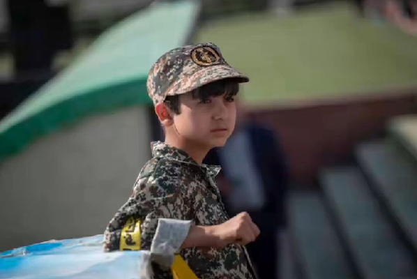 தாக்குதல் தீவிரமடைந்துள்ள நிலையில் 12 வயது சிறுவர்களுக்கும் ராணுவப் பயிற்சி: ஈரானின் விபரீத முடிவு - Image 1 தாக்குதல் தீவிரமடைந்துள்ள நிலையில் 12 வயது சிறுவர்களுக்கும் ராணுவப் பயிற்சி: ஈரானின் விபரீத முடிவு - Image 1