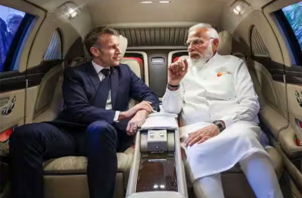 மும்பையில் மோடி – மேக்ரோன் சந்திப்பு: பயங்கரவாதத்தை வேரறுக்க இந்தியா – பிரான்ஸ் உறுதி!