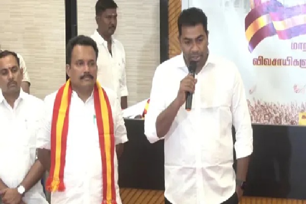 அதிமுகவின் உண்மையான வாரிசு தவெகதான்? ஆதவ் அர்ஜுனா விளக்கம்!